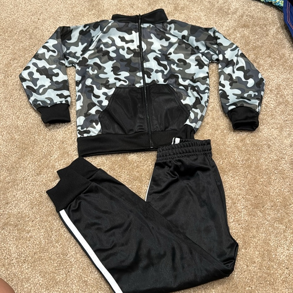 New Pro Athlete little boy’s matching sets